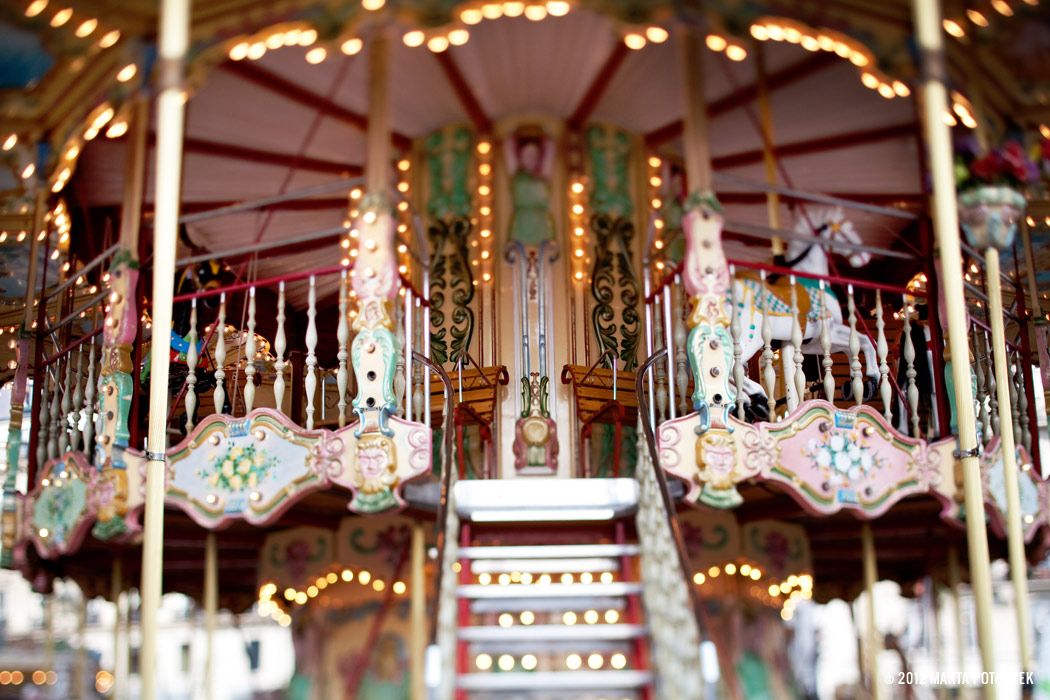 8_carousel_paris_2