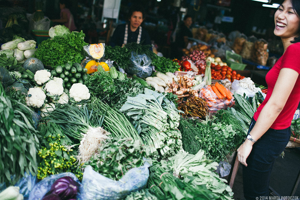 06-welcome to chiang mai markets