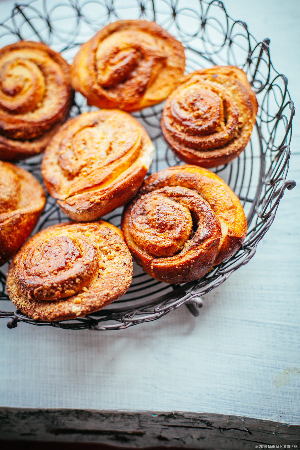 2_cinnamon_buns_nordic_bakery