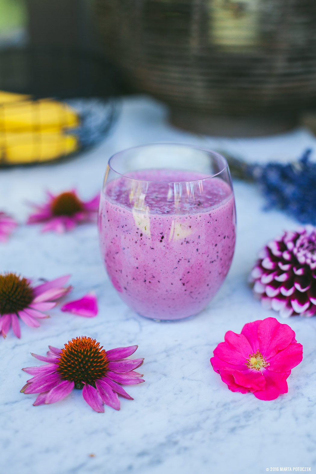 Blueberry banana smoothie